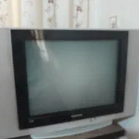 تلوزیون بیست ویک اینچ