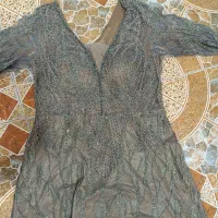 لباس مجلسی فقط یکبار پوشیده شده