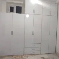 اجرای کمد دیواری و انواع مصنوعات چوبی