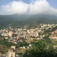 معاوضه-خانه-در-پلسفید-با-زمین-باغی-نزدیک-بافت
