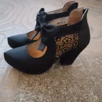 کفش مجلسی