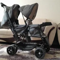 کالسکه بچه کالسکه دو قلو