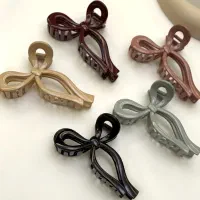 تماس بگیرید