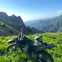 تریل جی‌وای زیپ استار۲۰۰