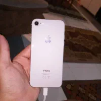 گوشی آیفون 8