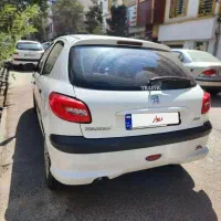 پژو ۲۰۶ تیپ ۵ مدل ۹۲ ،۲۲۰ هزار کارکرد|خودرو سواری و وانت|تهران, تهرانپارس شرقی|دیوار