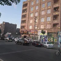 ۱۳۰متر/ ۳خوابه/تک واحدی/نو ساز/فول امکانات
