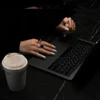 استخدام منشی و کارمند اداری خانم