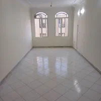 آپارتمان با پارکینگ و انباری