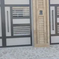 نقاشی ورنگکاری درب وساختمان