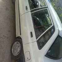 پراید صندوق دار مدل ۸۲