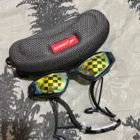 عینک شنا اسپیدو
