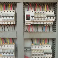 برقکار برق کار(تعمیرات برق و عیب یابی)