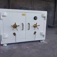 گاوصندوق زیر ویترین طلا فروشی