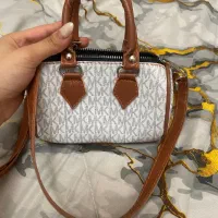 کیف نو برند