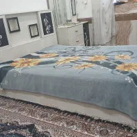 تخت خواب وتشک