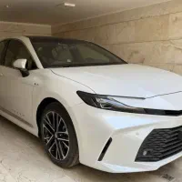 کمری le ژاپن ۲،۵۰۰ هیبرید ۲۰۲۵ صفر