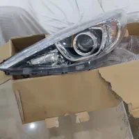 چراغ۲۰۷ سمت راننده نو طلق شکسته