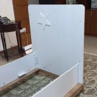 تختخ کودک و نوجوان