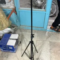 سه پایه جمع شو