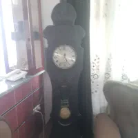 ساعت ایستاده