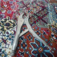 انبرقفلی و ابزار و وسایل بدردبخور