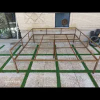 تخت باغی