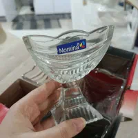 بستنی خوری