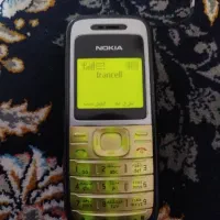 گوشی ساده کلکسیونی آک