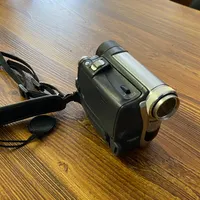 فروش دوربین فیلمبرداریPanasonic NV-GS11 miniDV|دوربین عکاسی و فیلم‌برداری|تهران, سیدخندان|دیوار
