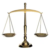 با مشاوره دکترای حقوق وکیل خودت شو