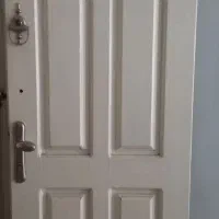 درب آپارتمانی چوب بدون کوم