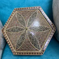 شکلات خوری خاتم