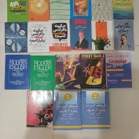 ۱۸ جلد کتاب ارزشمند