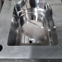 قالبسازی وقطعه سازی وخدمات فرز cnc