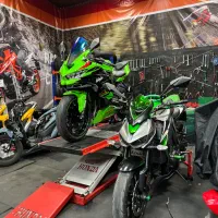 نینجا4چهارسیلندرzx25r بی خط و خش