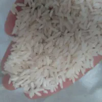 برنج خوش پخت و معطر میانه