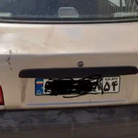 در صندوق عقب پراید
