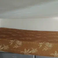 تخت و تشک 1نفره سالم