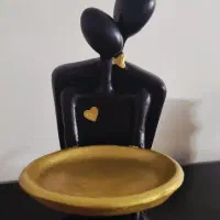 مجسمه عاشق ظرف‌دار خاص و کاربردی