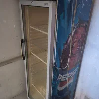 یخچال تک درب ایستاده