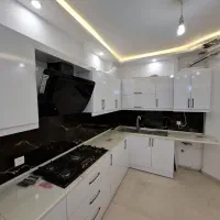 اقبال-اپارتمان-70-متر-طبقه-3-بازسازی-پارکت-های-گلس