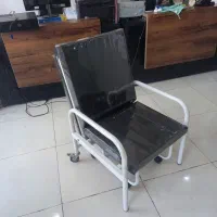 صندلی تخت شو