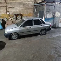 پراید مدل 84 دو تا گلگیر جلو رنگ شاستی یک سمت خو