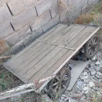 گاری چهارچرخ