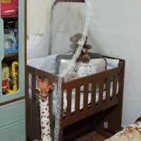 تخت کنار مادر نوزاد