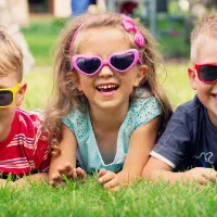 عینک آفتابی بچگانه فانتزی