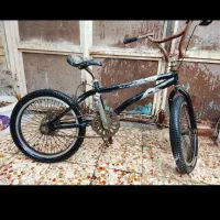دوچرخه حرفه ای