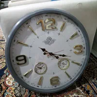 ساعت دیواری