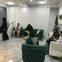کلینیک زیبایی لاریسا / لیزر الکس کندلا